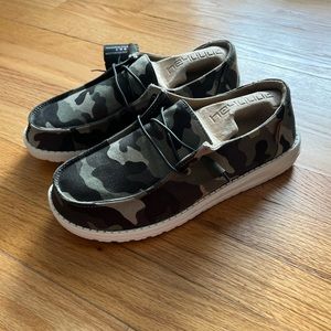 NWB - Hey Dude Wendy Camo Shoes, Size 8